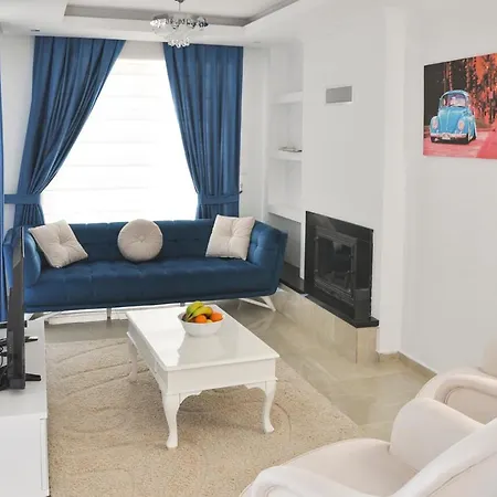 Sleeps 8 Pool Air Con Wifi Ovacık